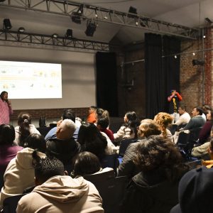 Charla con vecinos