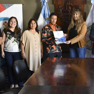 Entrega de Minuta a Ariel Benitez