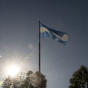 Izamiento de Banderas