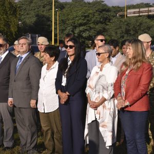 Izamiento de Banderas3